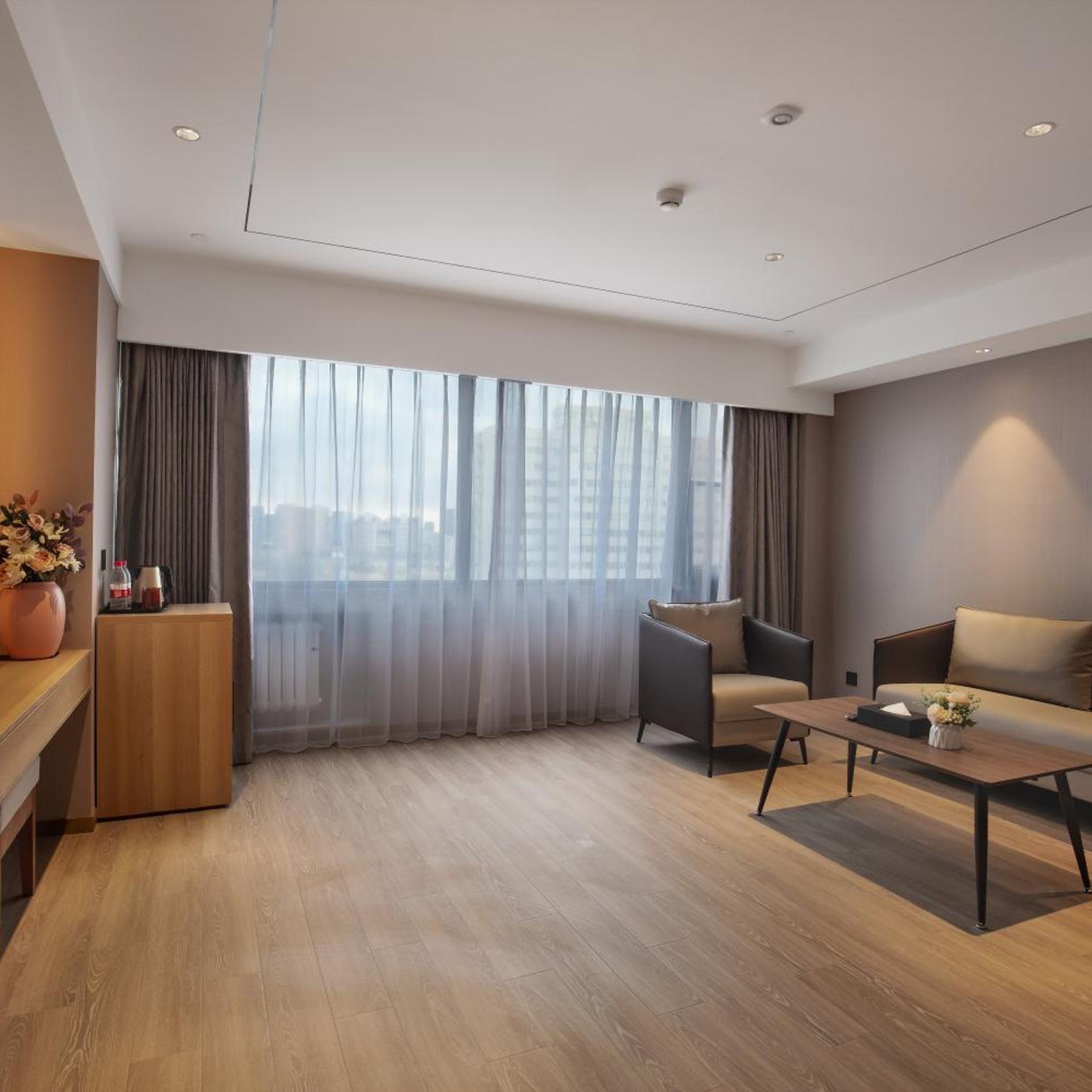 Orange Hotel (Beijing Yansha Liangma River) 36/50
