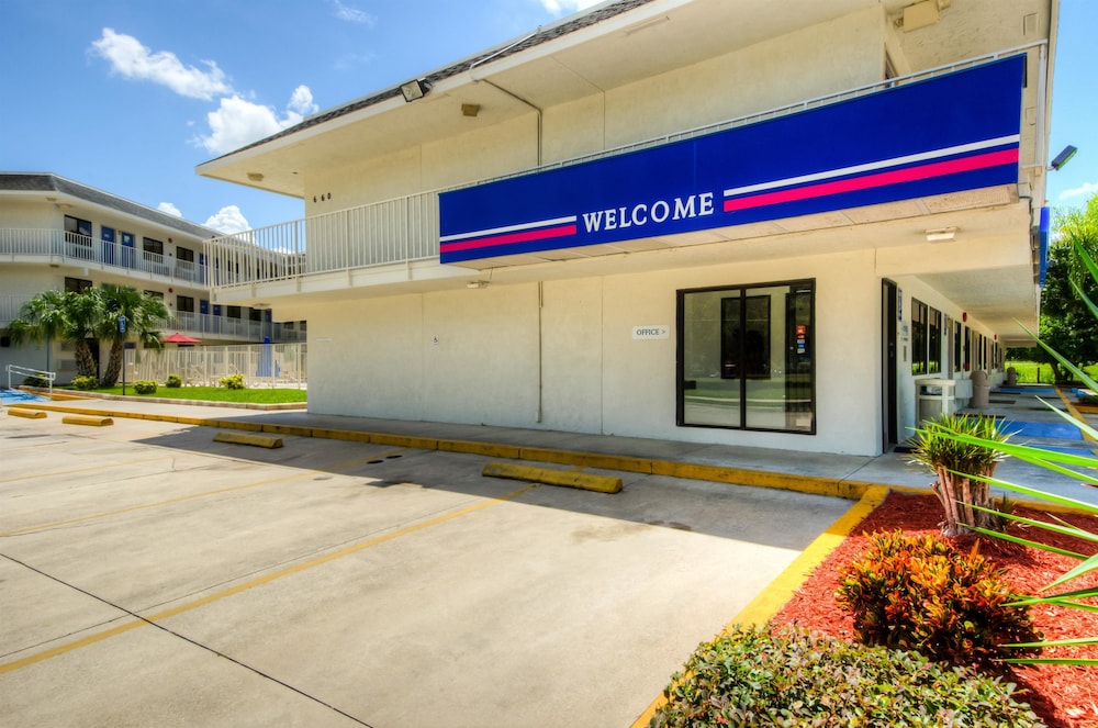 Motel6 Bradenton, FL in BRADENTON - FL