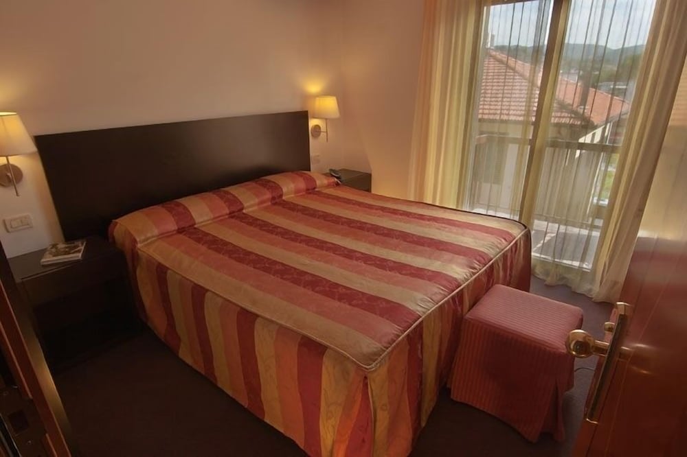 Hotel Arnolfo Aqua Laetitia Spa And Beauty 3/26