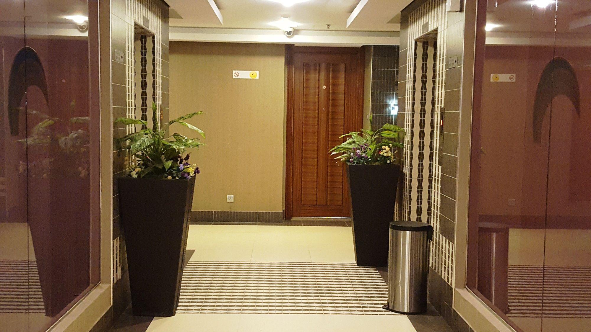 Beach Hotel Apartments