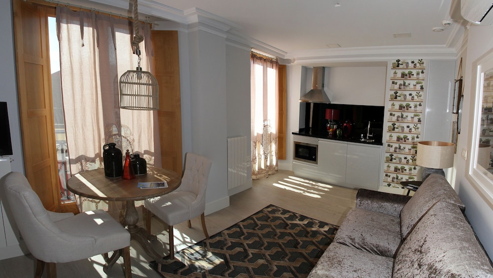 Principia Suites 29/43