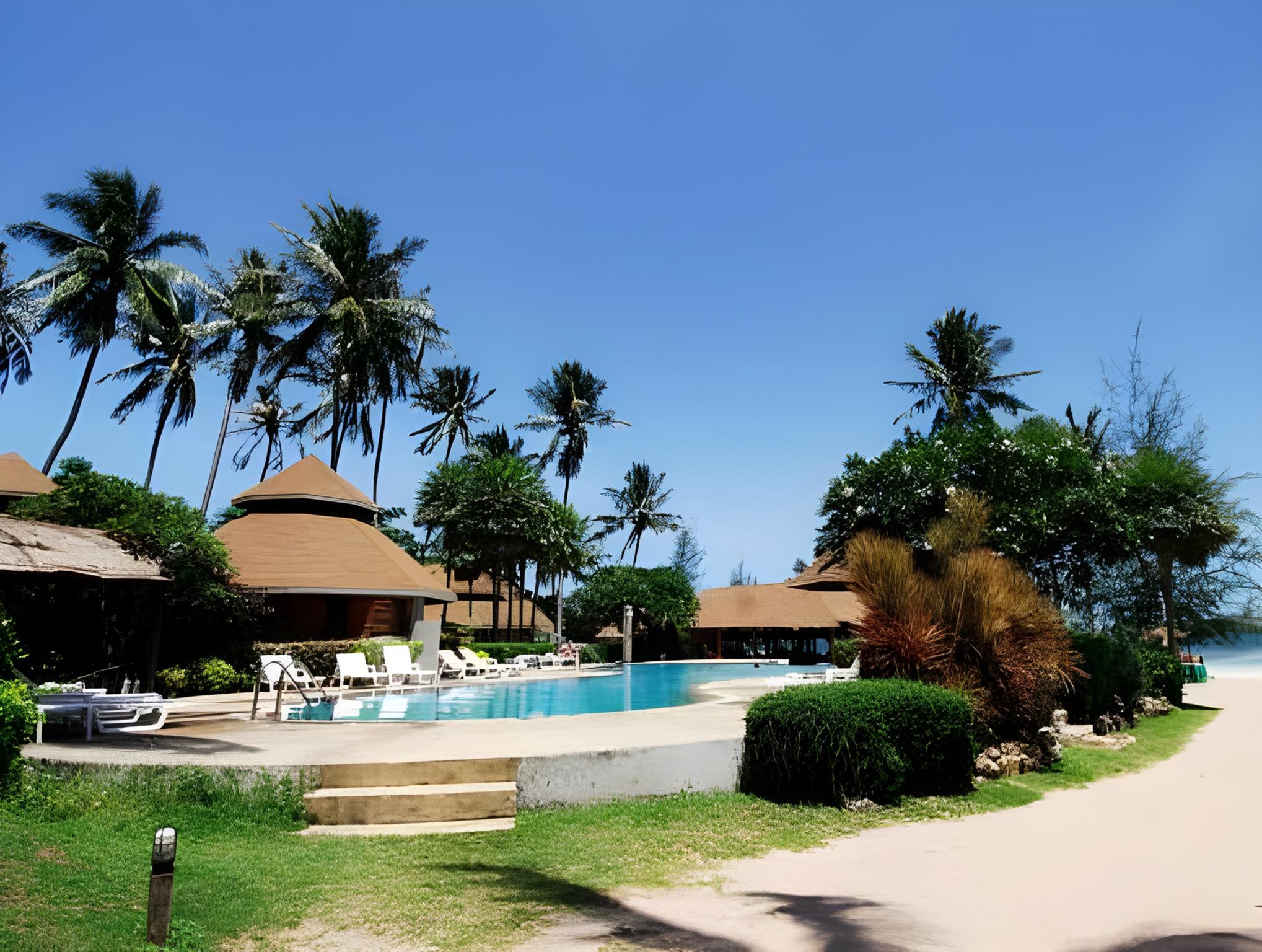 Deluxe, Cottage, Beach Side