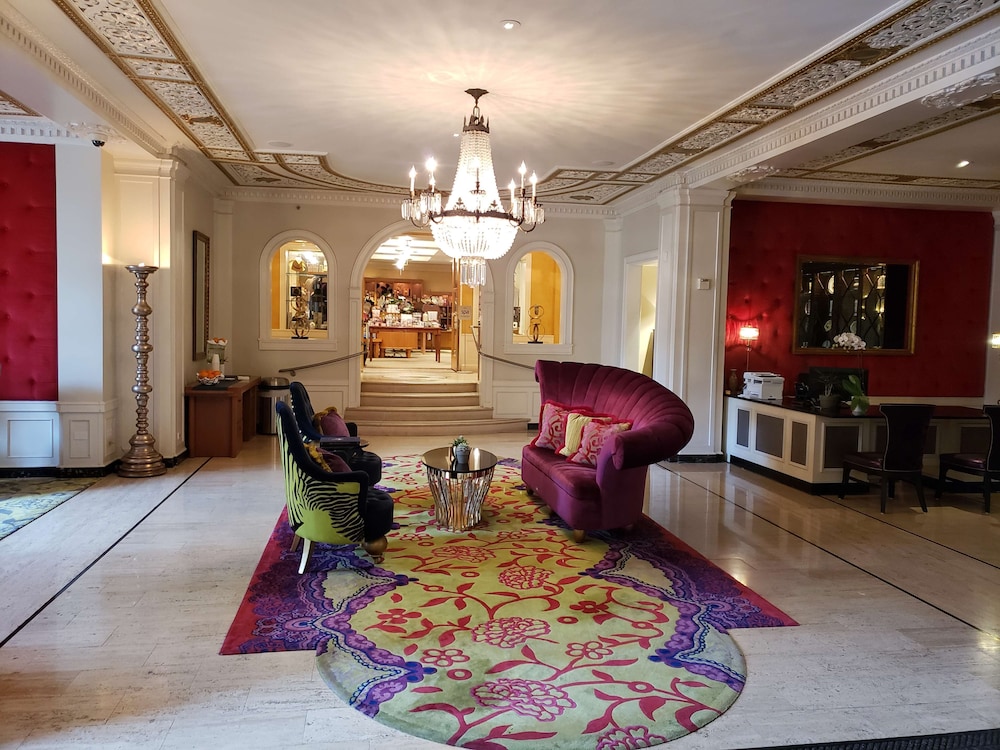 The Scarlet Huntington Hotel 57/84