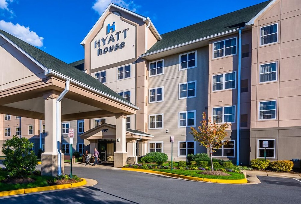 Hyatt House Herndon/Reston 40/50