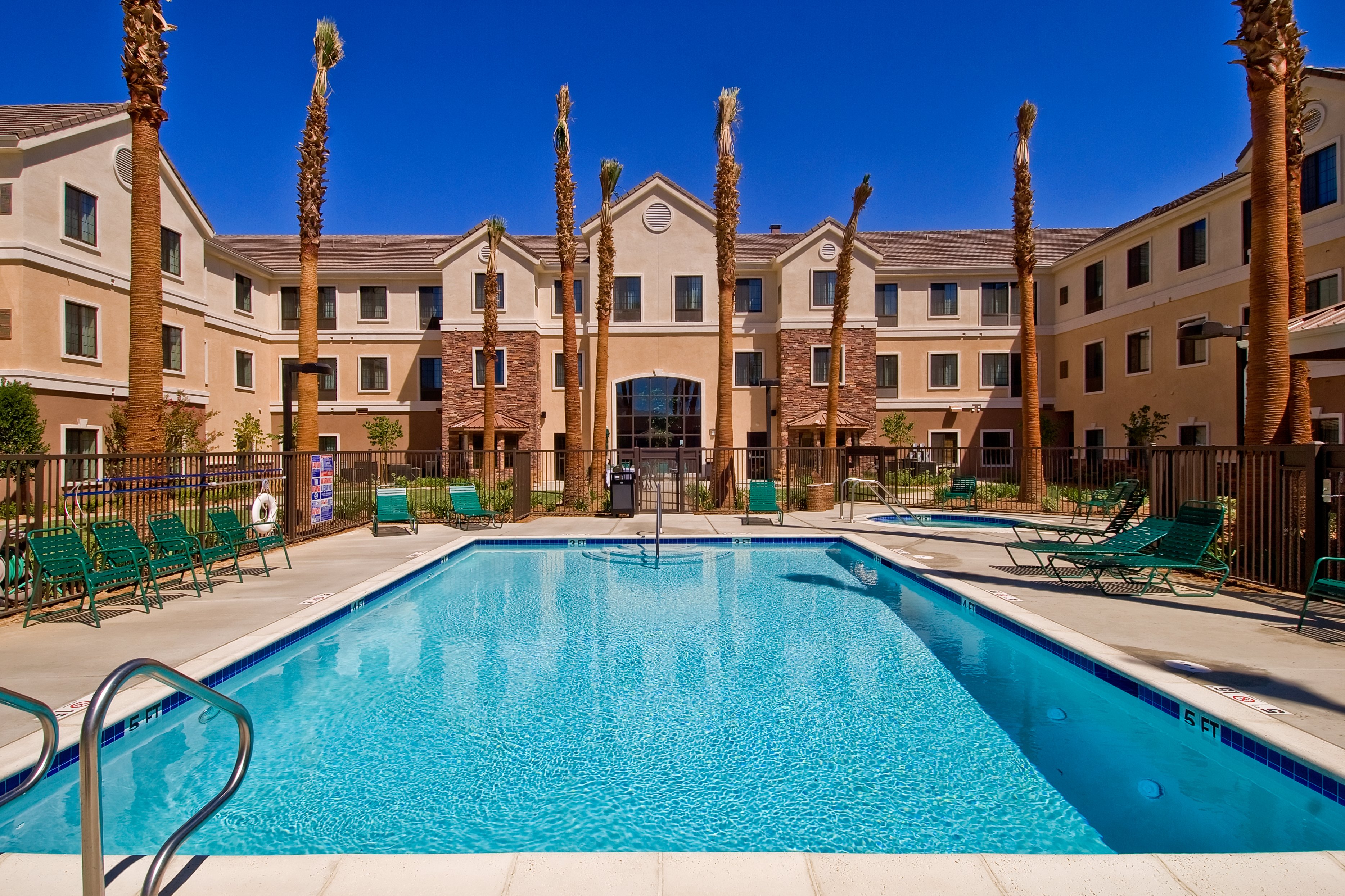 Staybridge Suites Palmdale 39/43