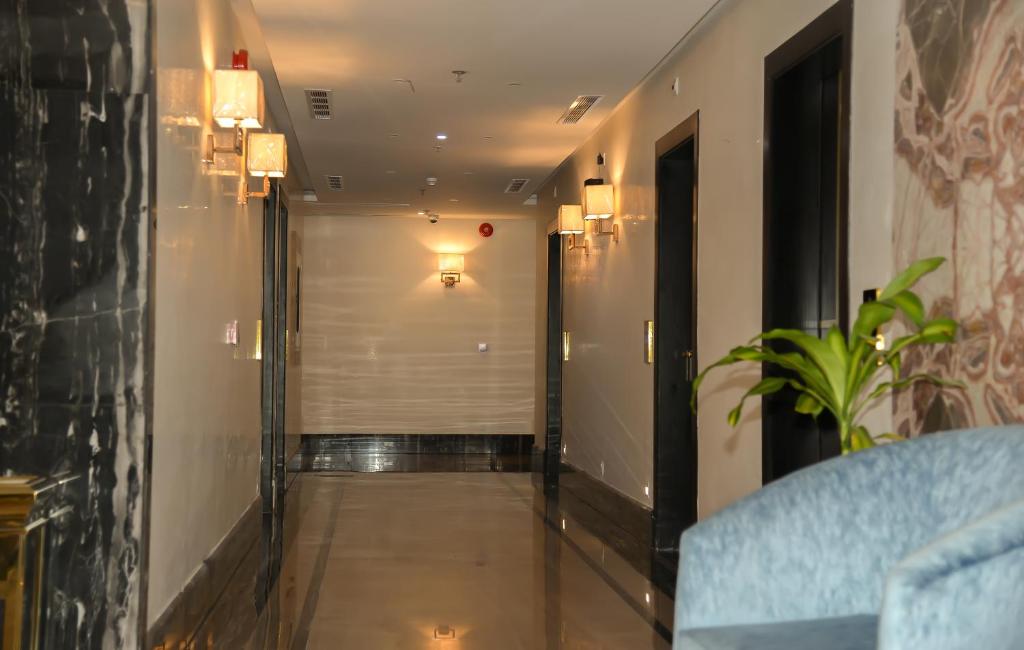 فندق مورا(Mora Hotel) 10/36