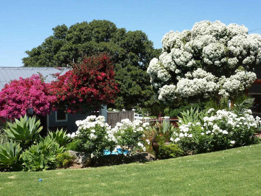 Marula Lodge Guesthouse 26/36