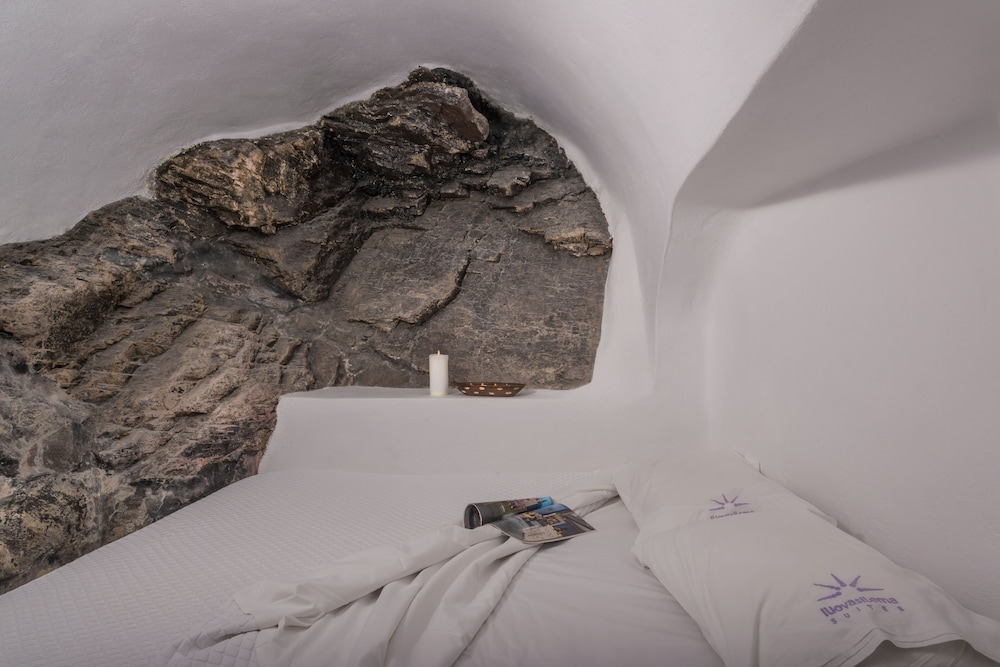 Iliovasilema Suites 12/50
