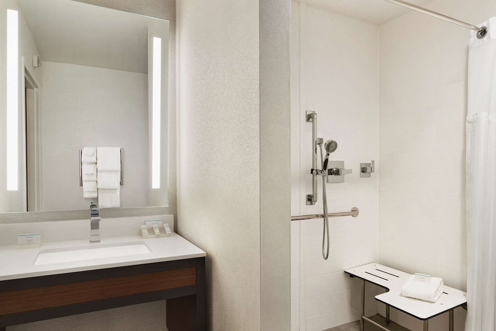 Hilton Garden Inn Oxford Anniston 16/59