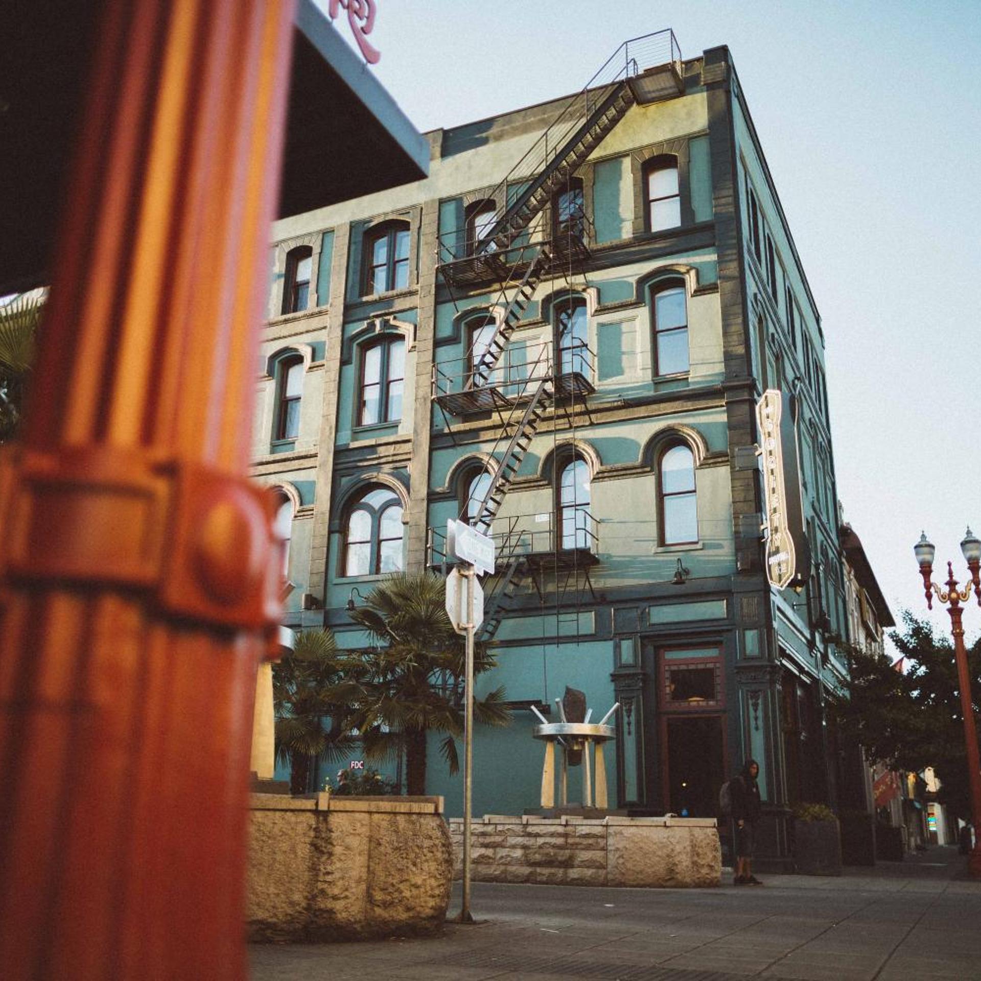 The Society Hotel 3/46