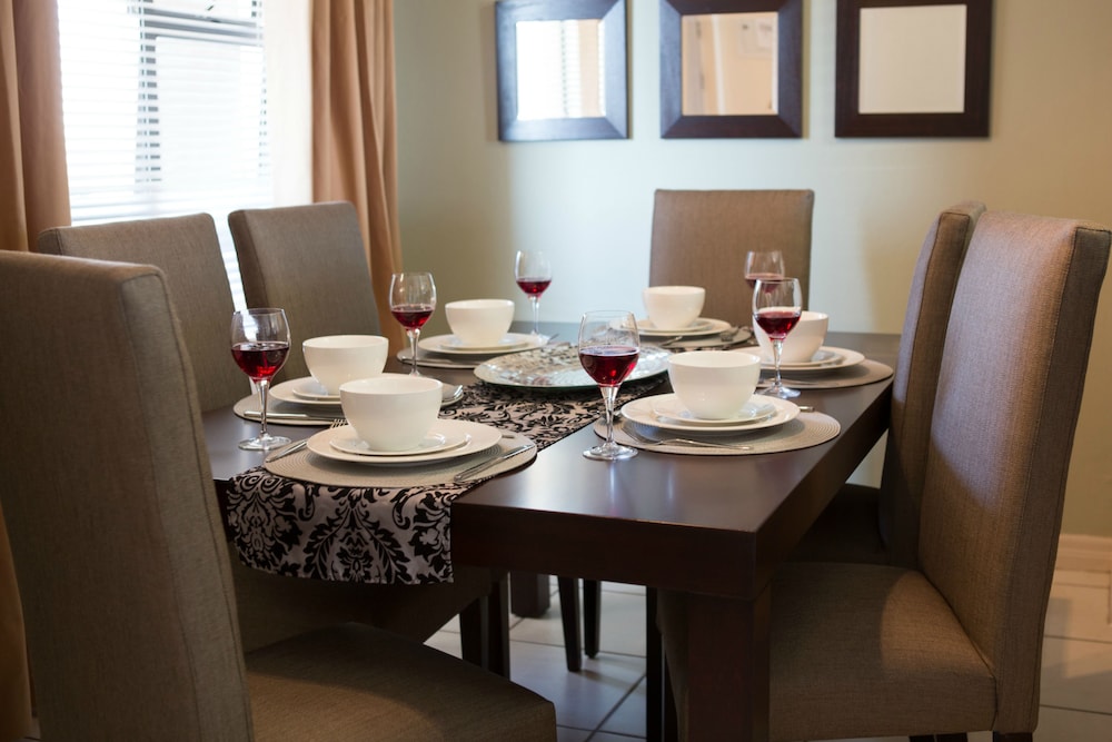 Westpoint Executive Suites - Apartments 57/70