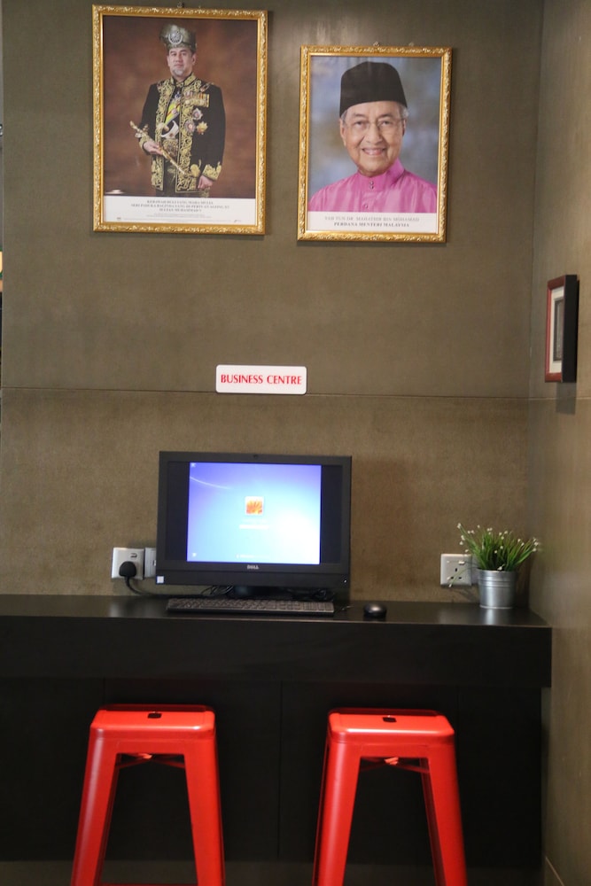 Lazdana Hotel Kuala Lumpur 45/48