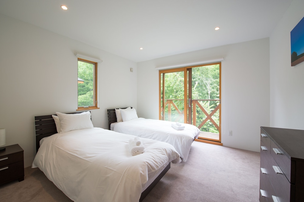 Country Resort Niseko (ex The Chalets at Country Resort) 29/77
