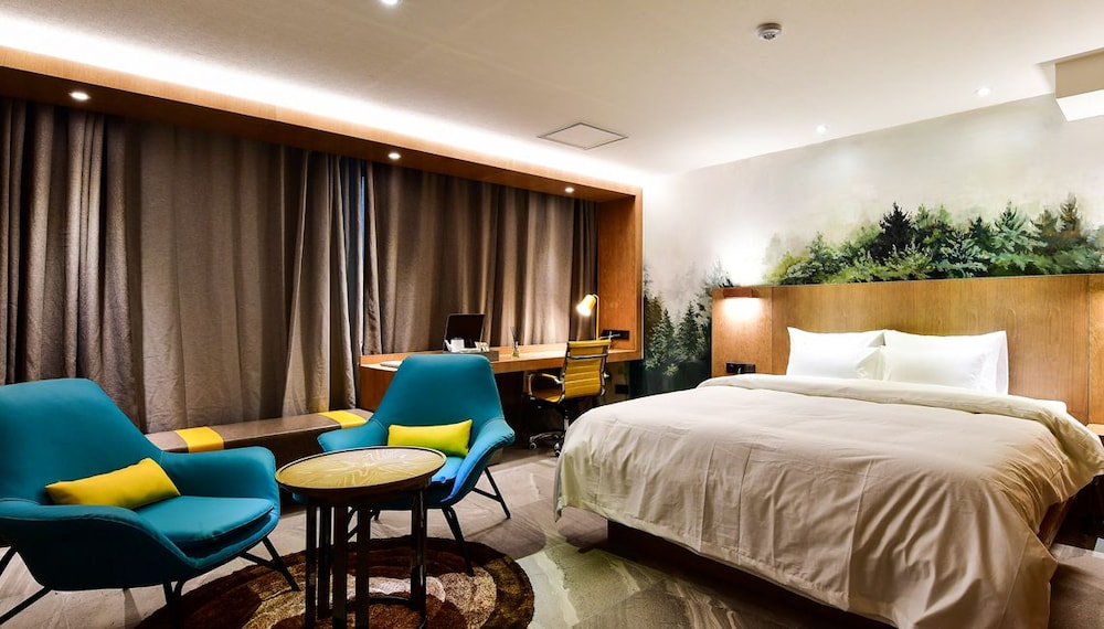 Hotel Ritz 16/38