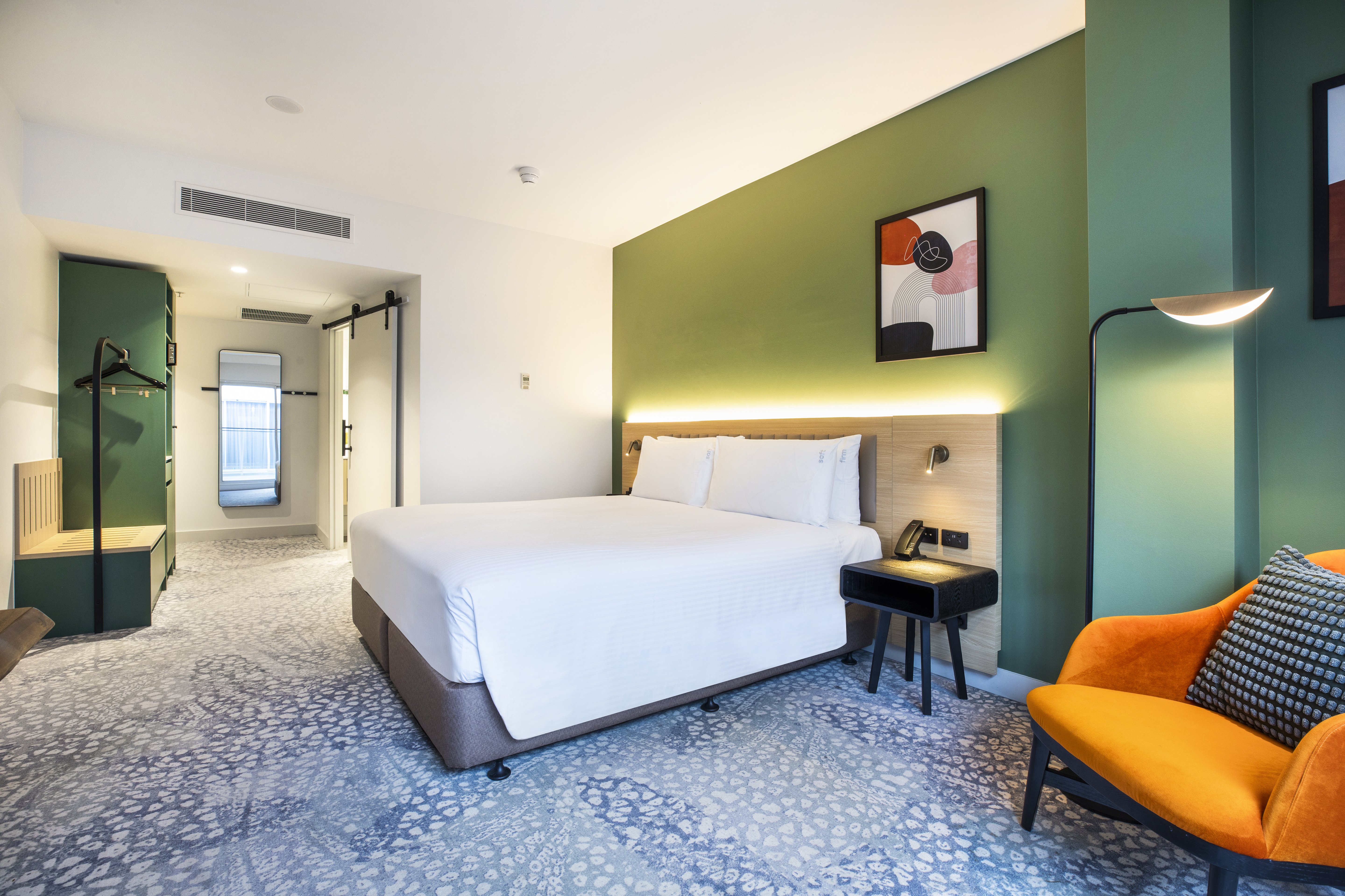 Holiday Inn Dandenong an IHG Hotel 13/50
