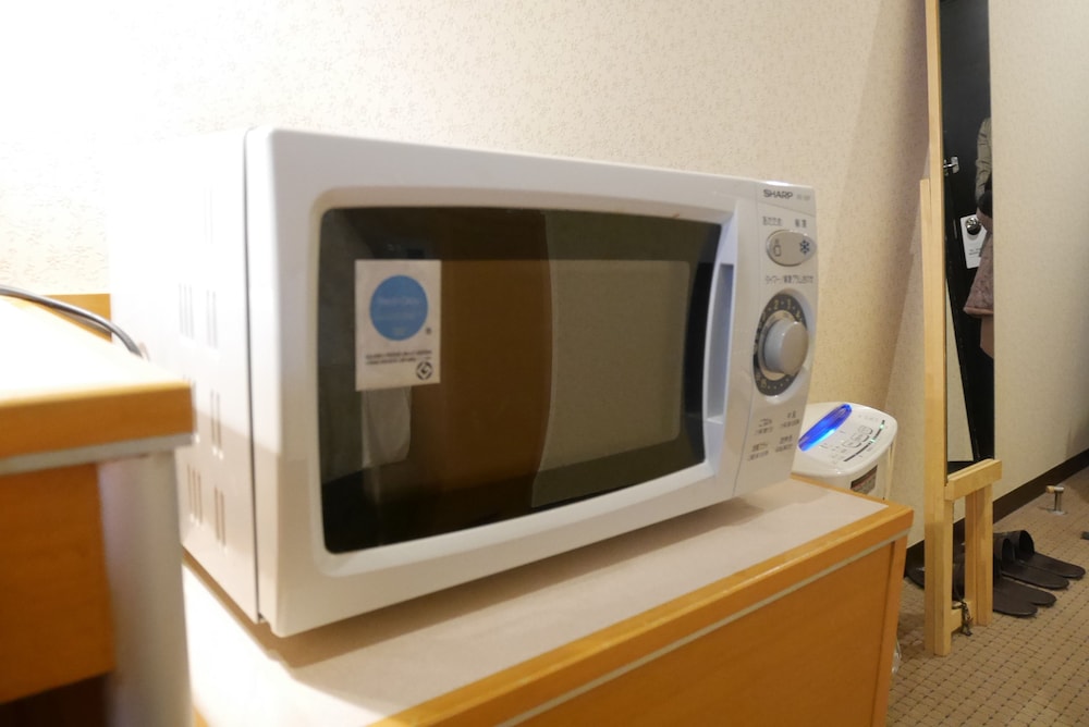 Hotel Livemax BUDGET Yokohama Kannai 30/50