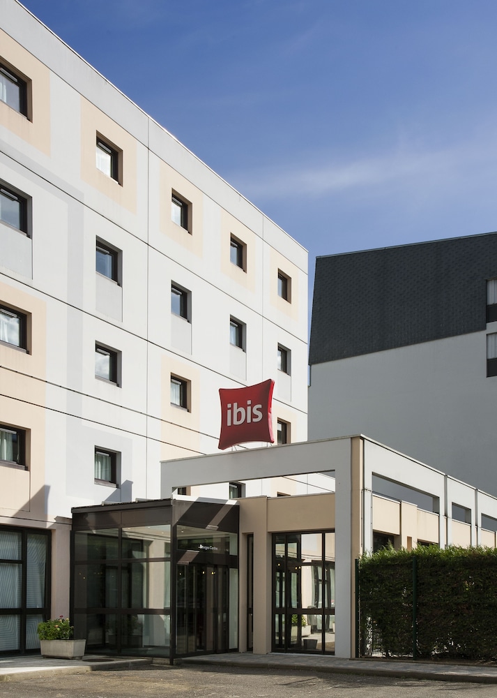 Ibis Bourges 3/70