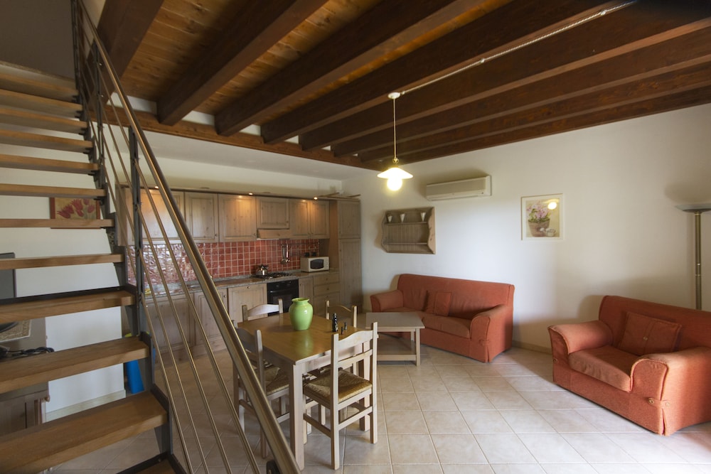 Podere Monte Sixeri - Le Residenze 45/52