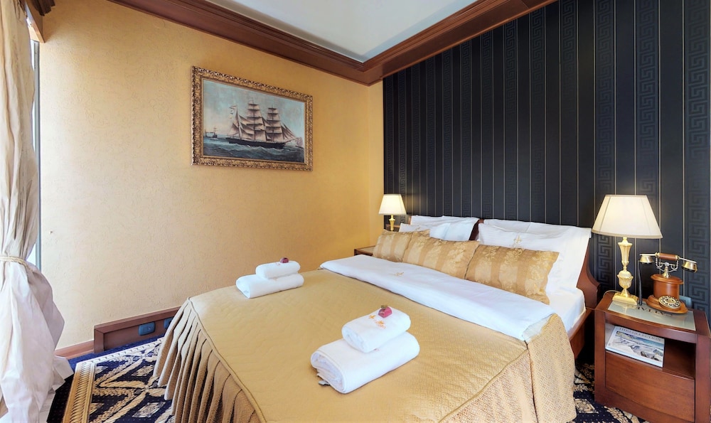 Historic Boutique Hotel Cattaro 17/60