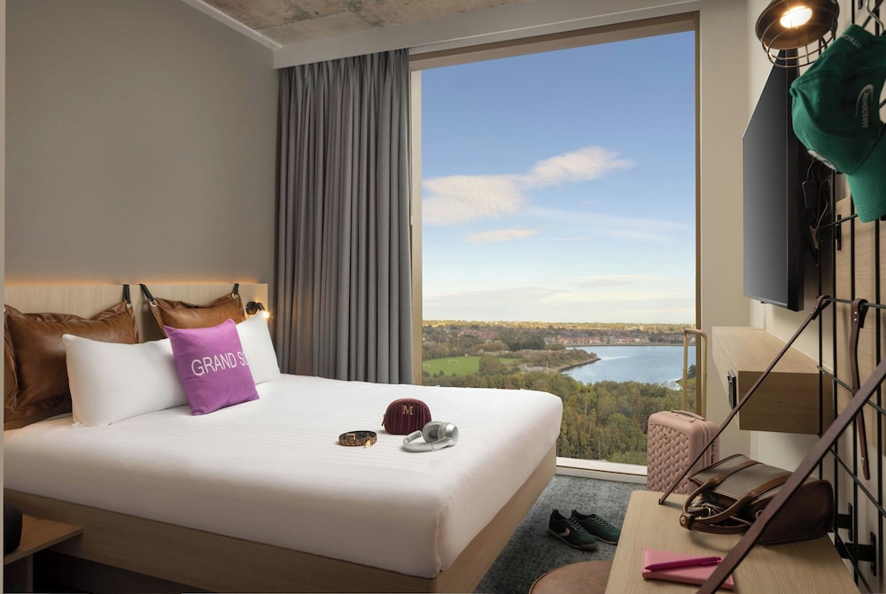 Moxy Dublin Docklands 13/48