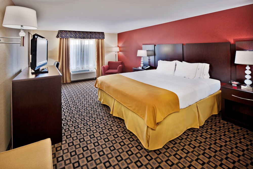 Holiday Inn Express Hotel Suites Crawfordsville 15/65