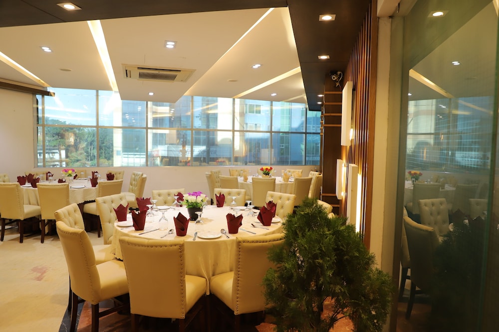 HOTEL VALLEY GARDEN 55/67