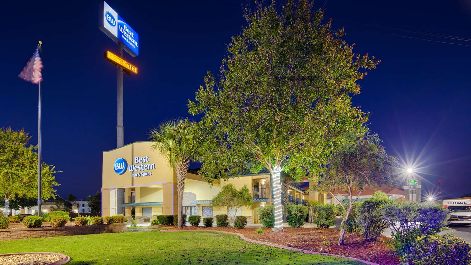 Best Western Inn and Suites of Macon 11/11