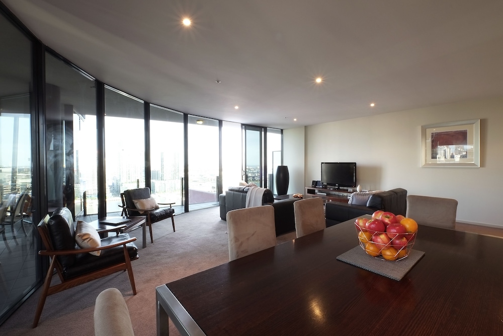 ACD Apartments 49/66