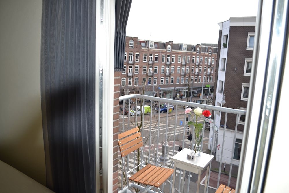 Alp Hotel Amsterdam 11/50