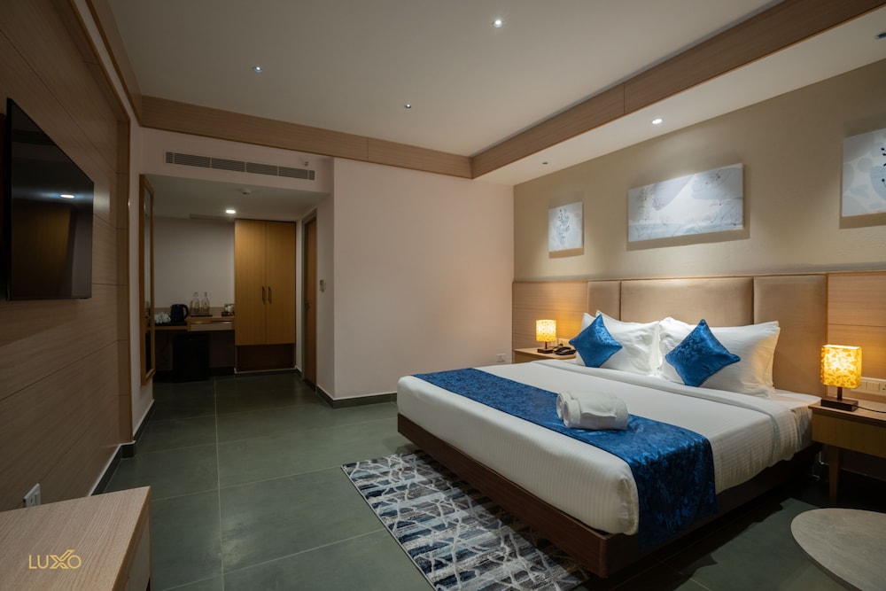 Luxo Kochi 5/34