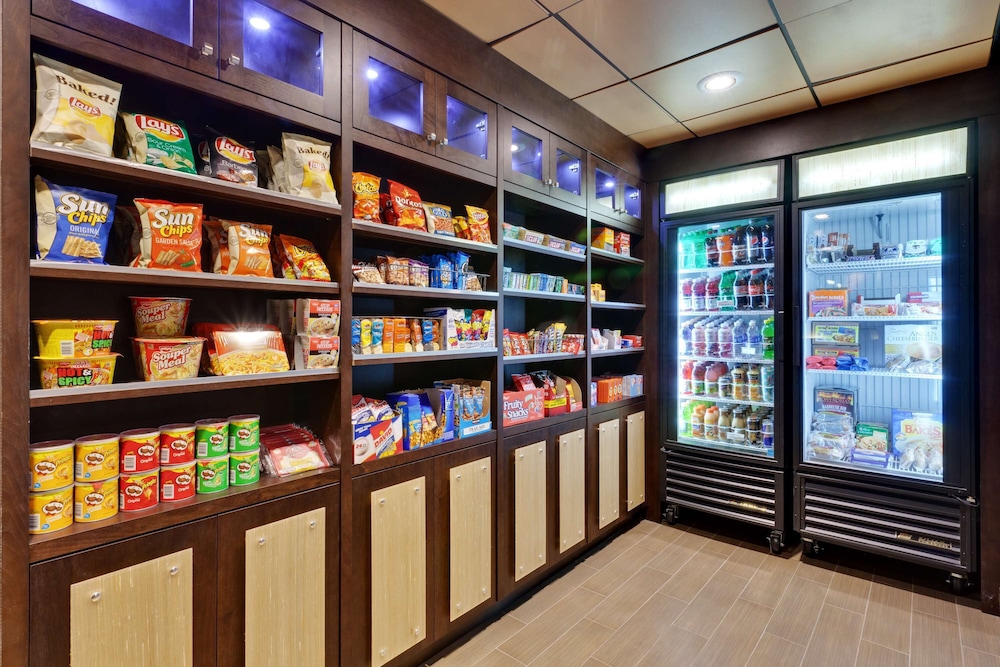 Country Inn & Suites By Radisson, San Carlos, CA 37/40