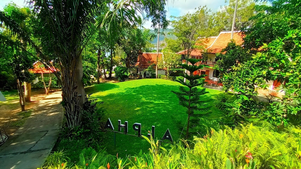 Alpha Gay Resort - Adults Only 66/70
