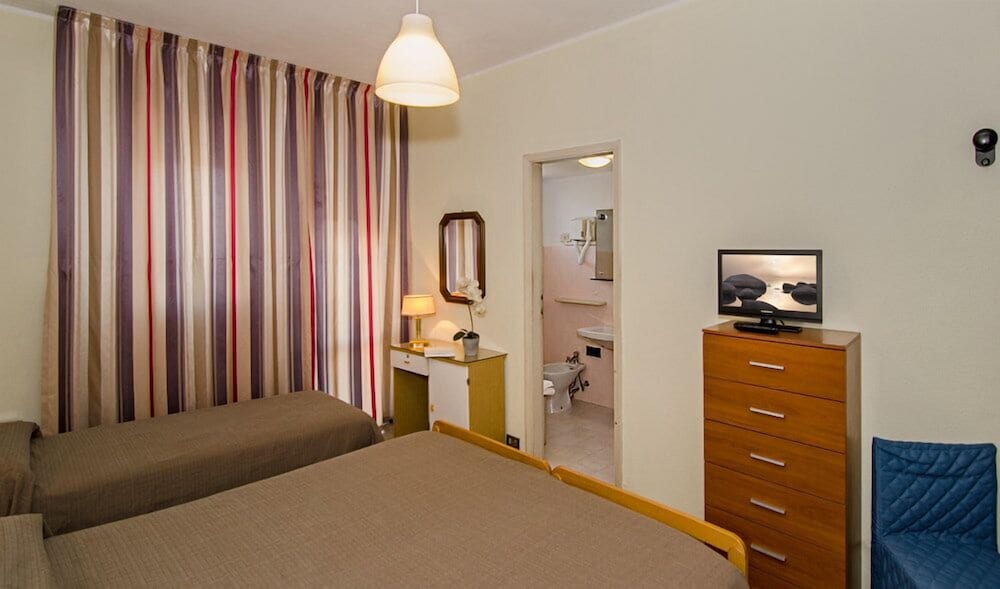 HOTEL LAURIN 17/46