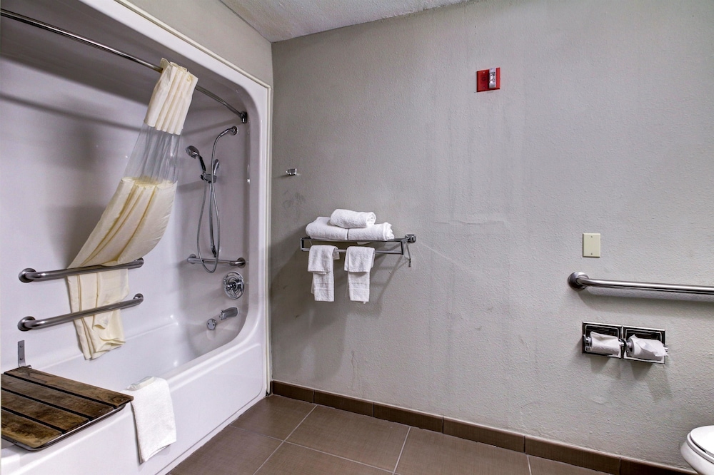 Motel6 Arlington, TX 23/58
