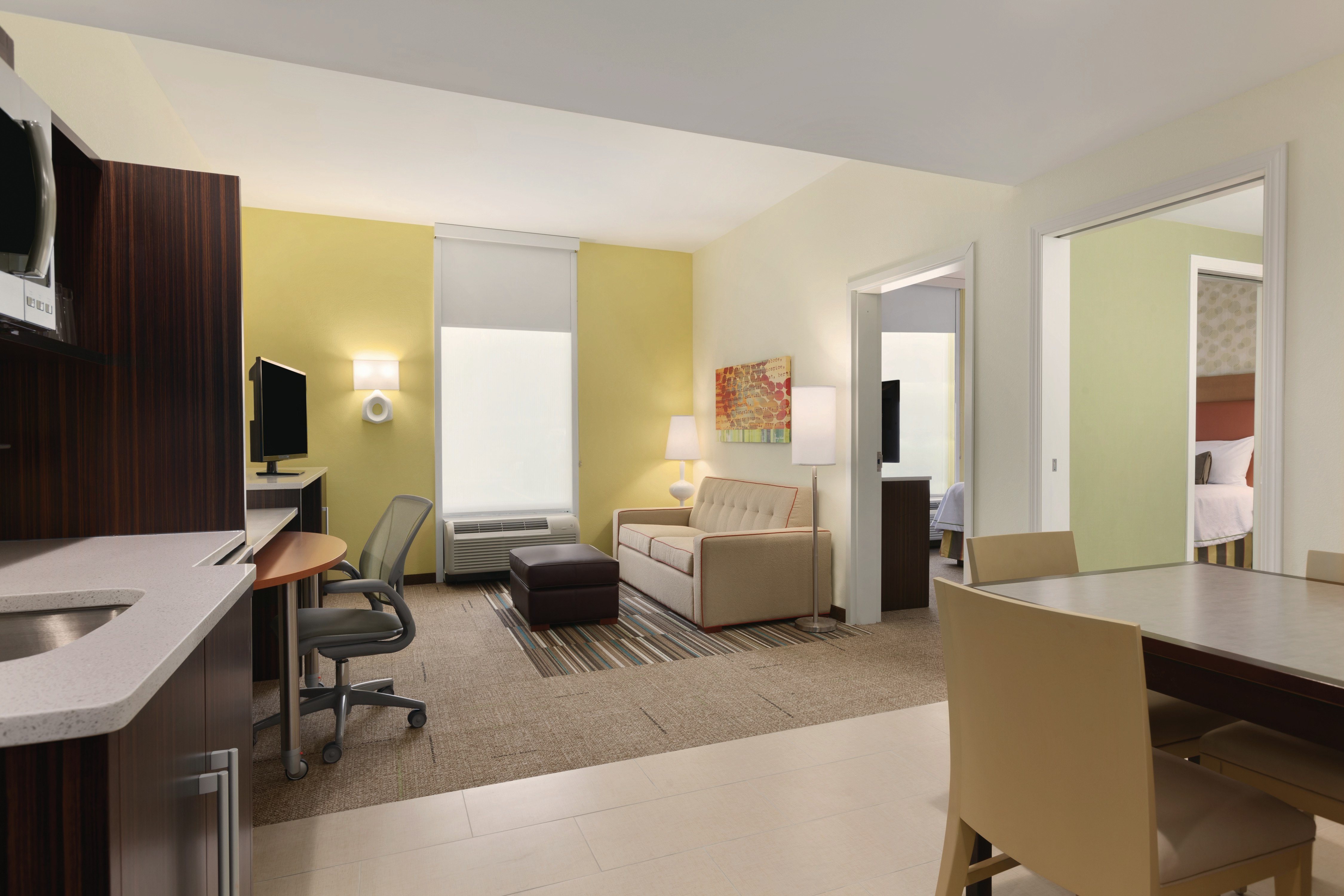 1 BEDROOM, SUITE, QUEEN BED