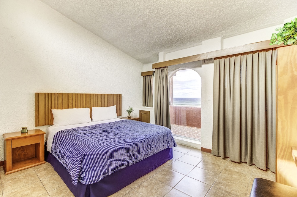 Puerto Nuevo Baja Hotel Villas 9/78