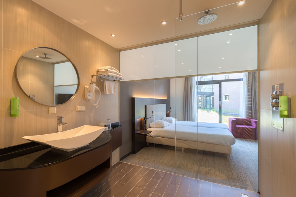 GOLDEN TULIP JAGERSHORST EINDHOVEN 18/50