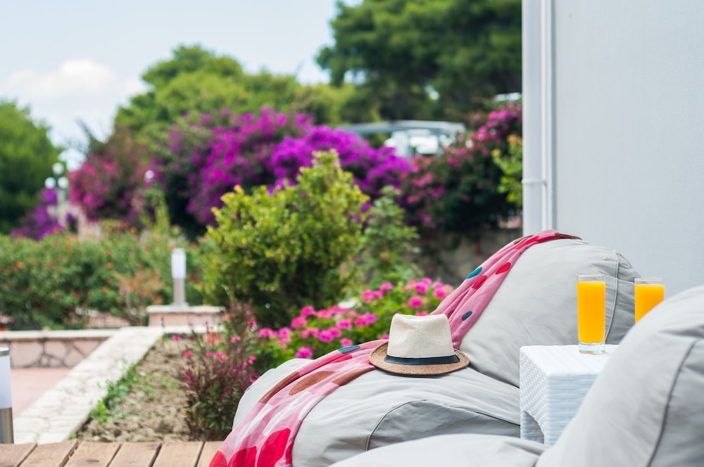 Keri Village and Spa by Zante Plaza - Adults Only 7/60
