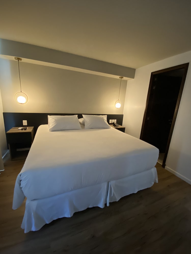 1 BEDROOM, LUXURY, STUDIO, SUITE, CITY VIEW, TERRACE