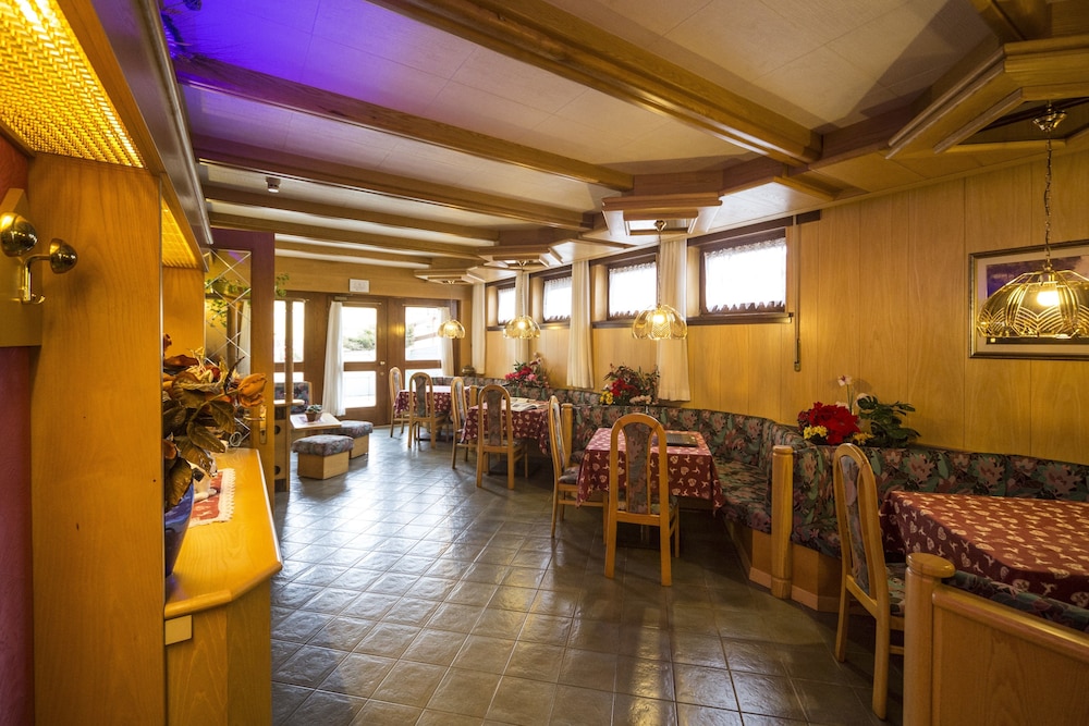 Hotel Trentino 59/74