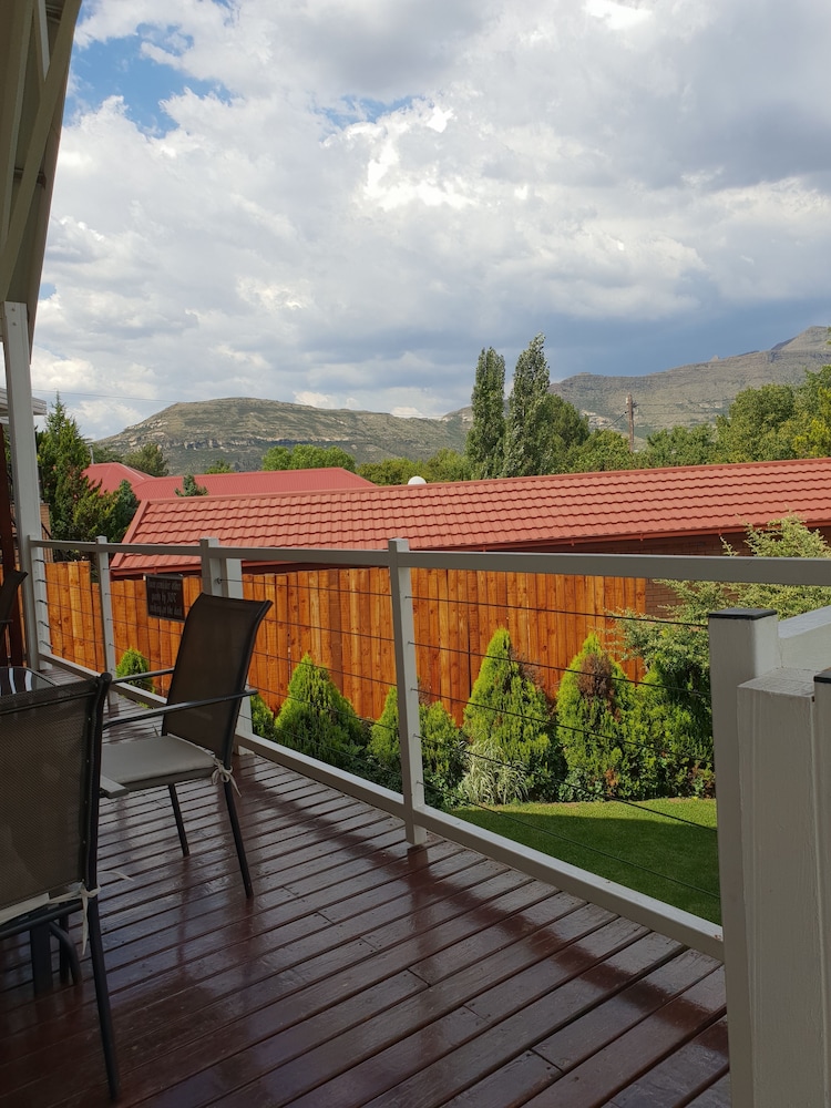 Knock Out View Clarens 35/40