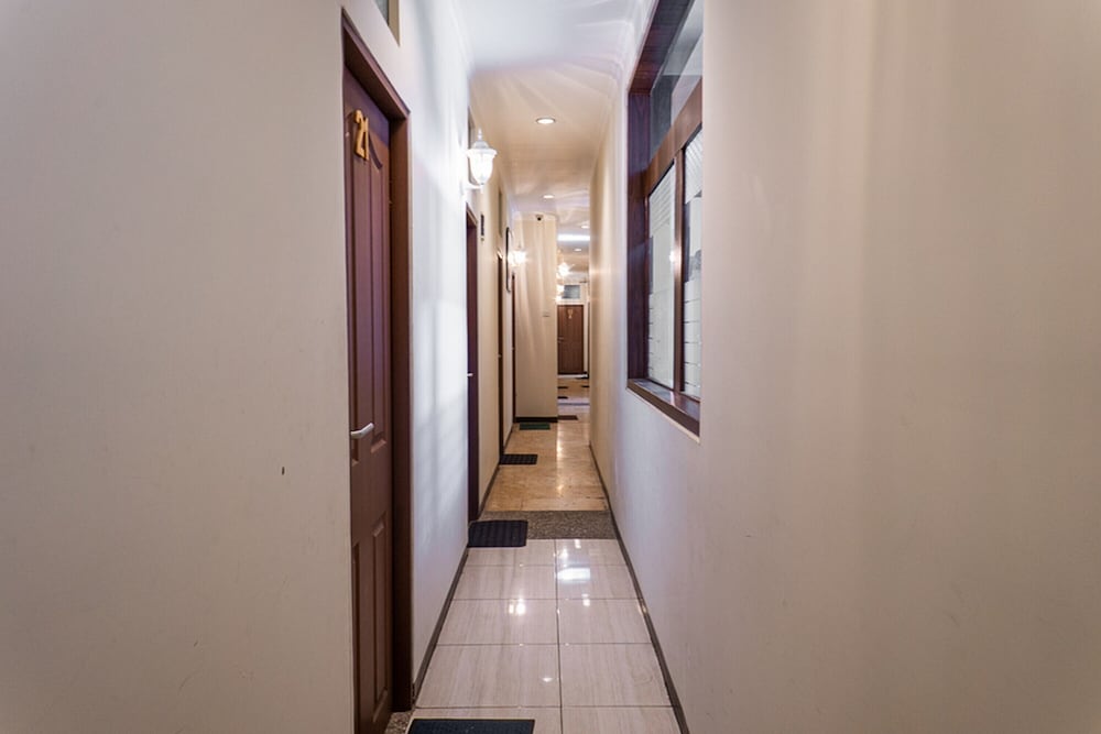 RedDoorz near Alun Alun Bandung 2 30/32