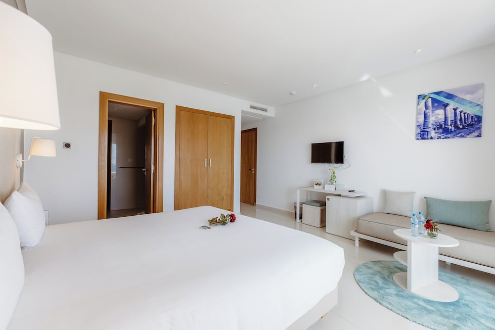 Lixus Beach Resort 4 25/74