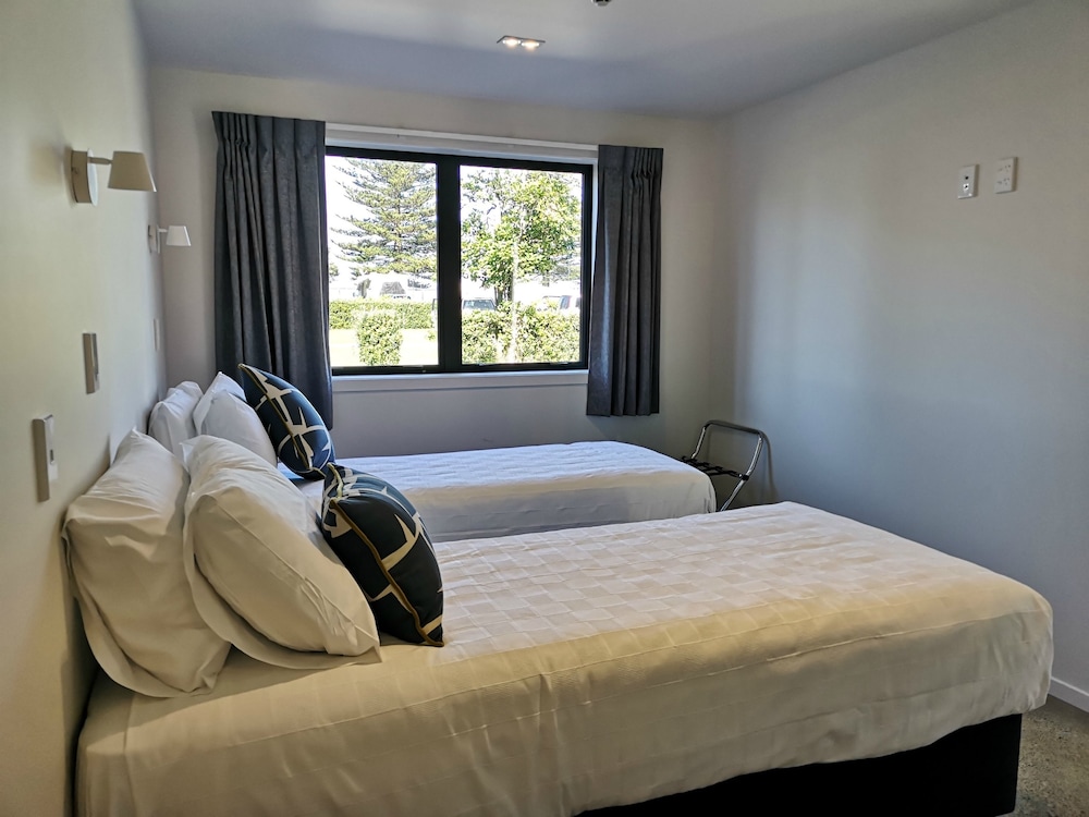 2 Bedrooms, Apartment, 2 King Beds, Single Bed, Ocean View