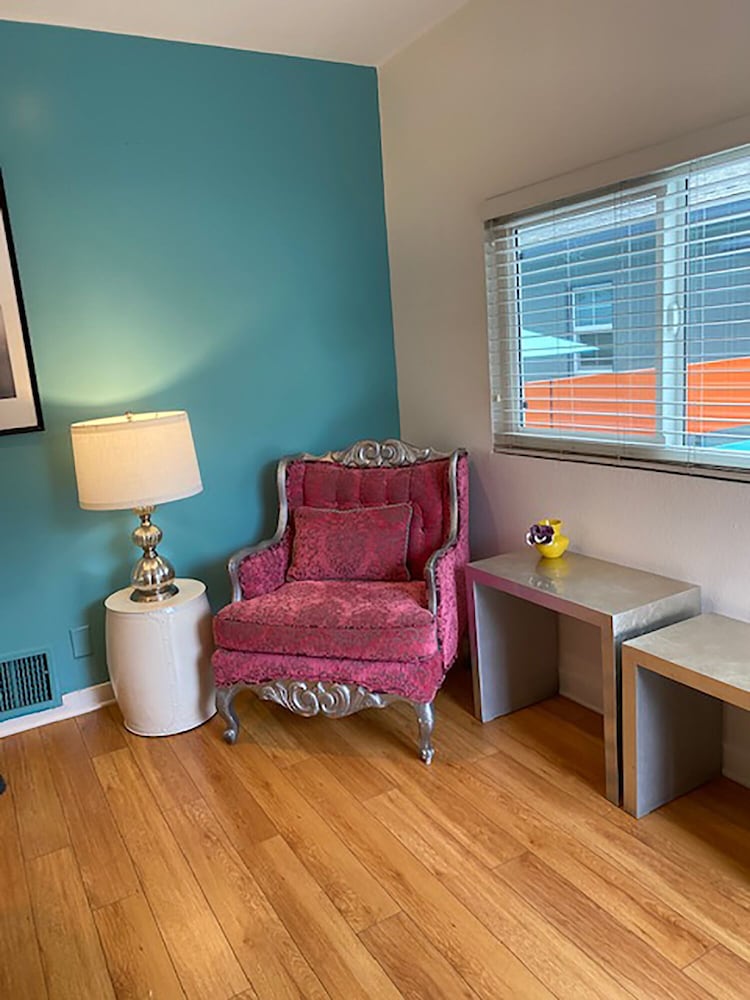 Boutique Hotel 444 41/73