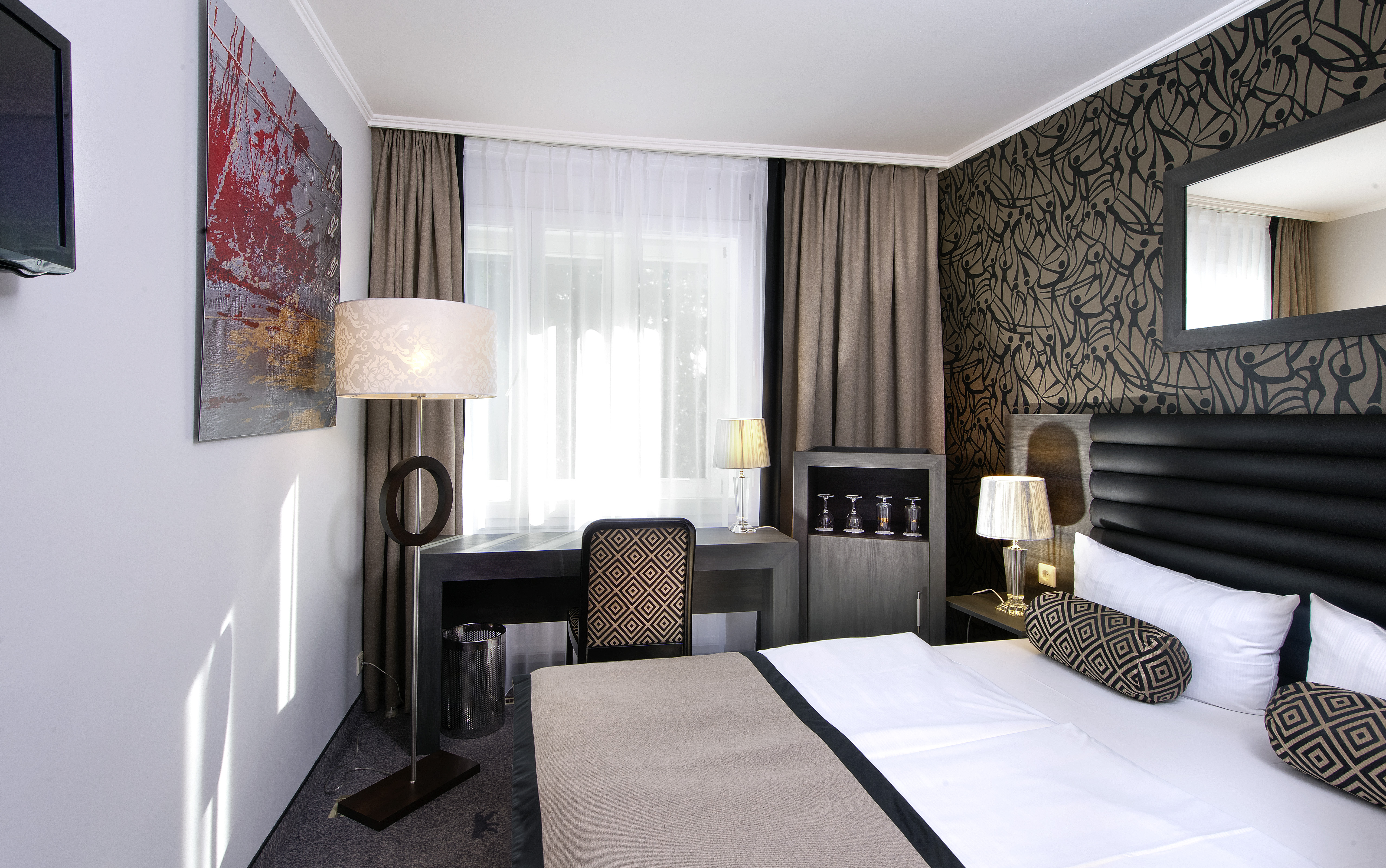 Economy Room