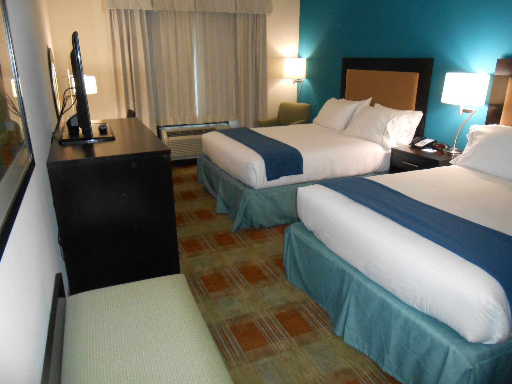 ROOM, 2 QUEEN BEDS, ACCESSIBLE