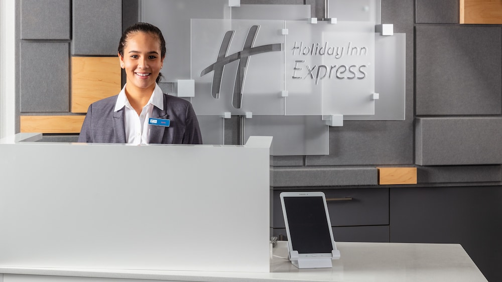 Holiday Inn Express Quebec 6/78