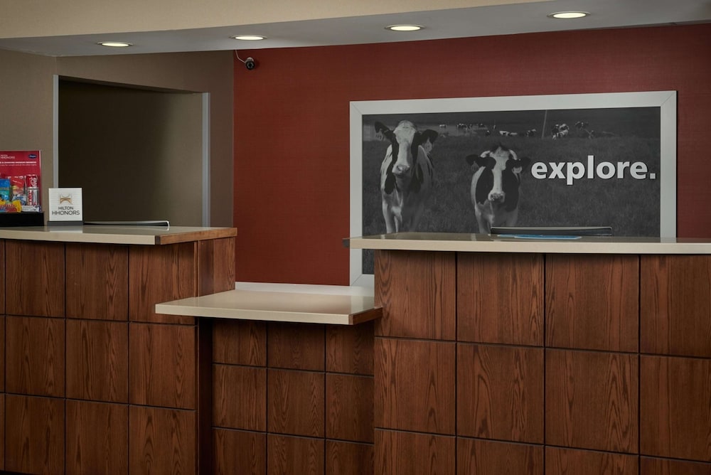 Hampton Inn Shelbyville 6/45