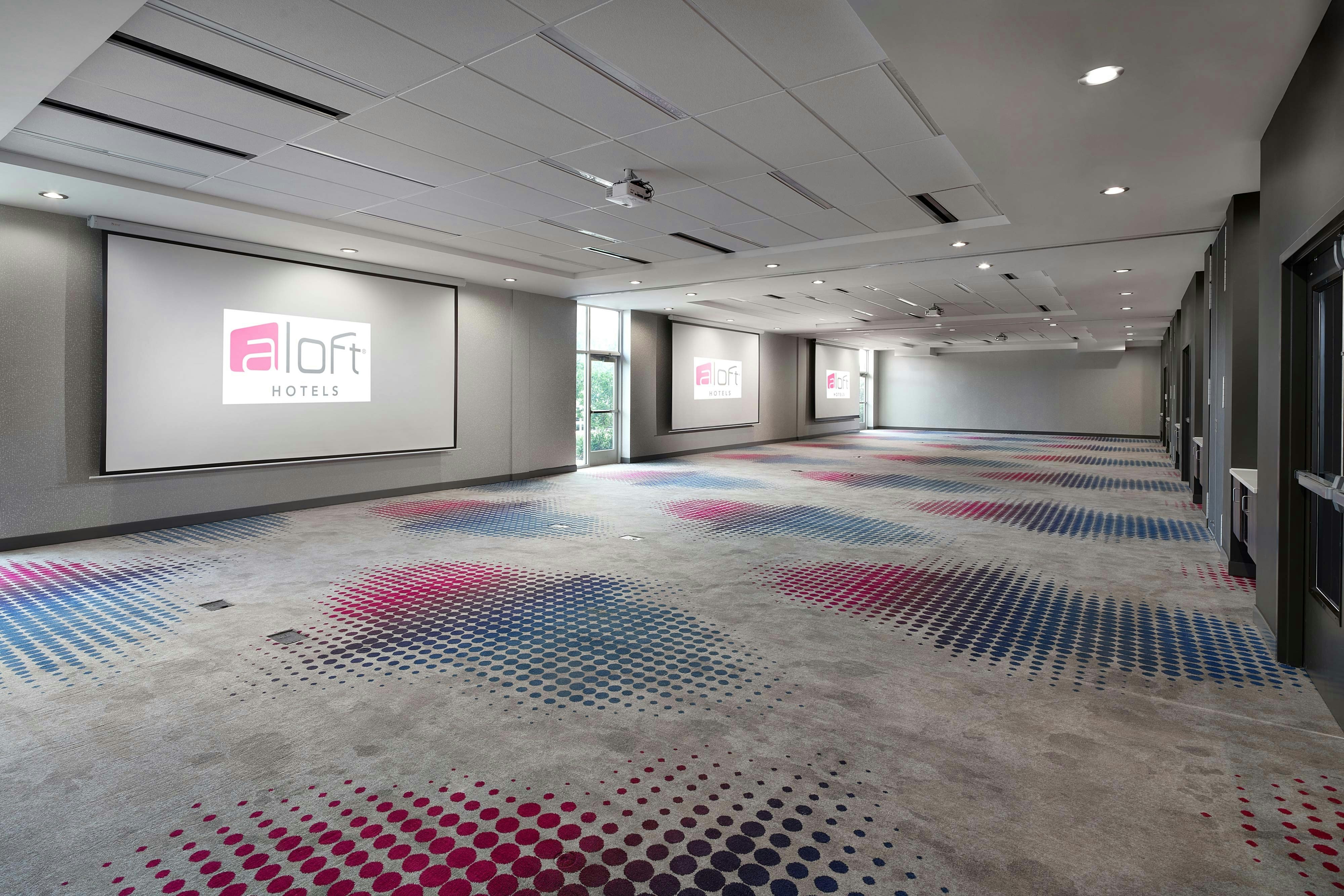 Aloft Orlando International Drive 11/11